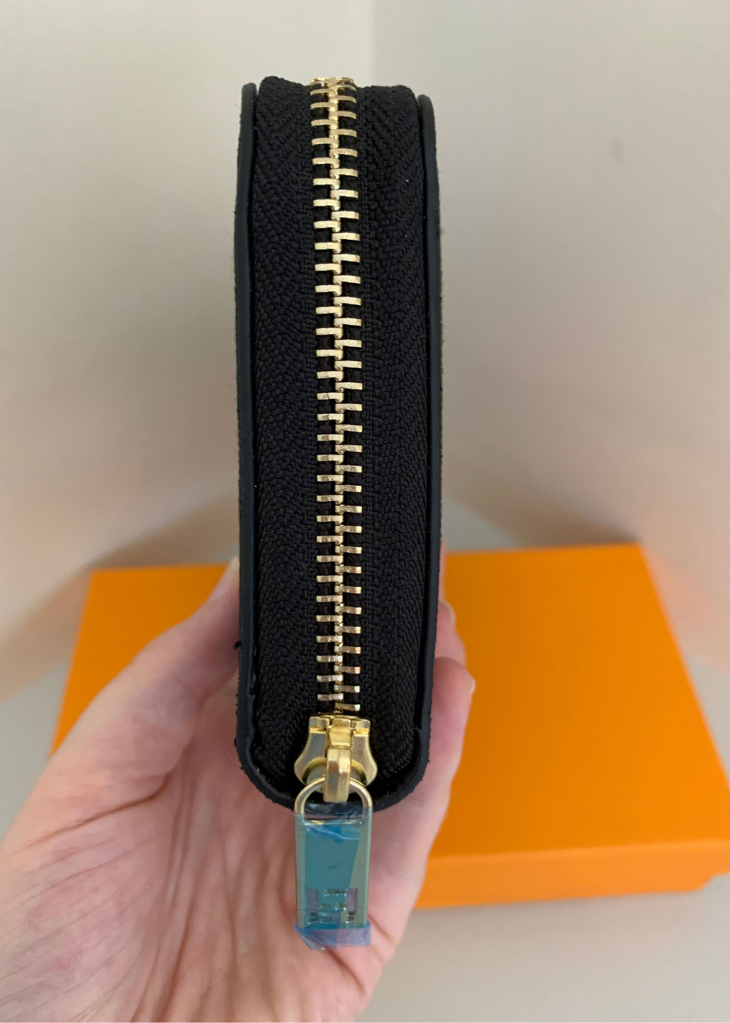 Fendi-Zucca-Wallet-2