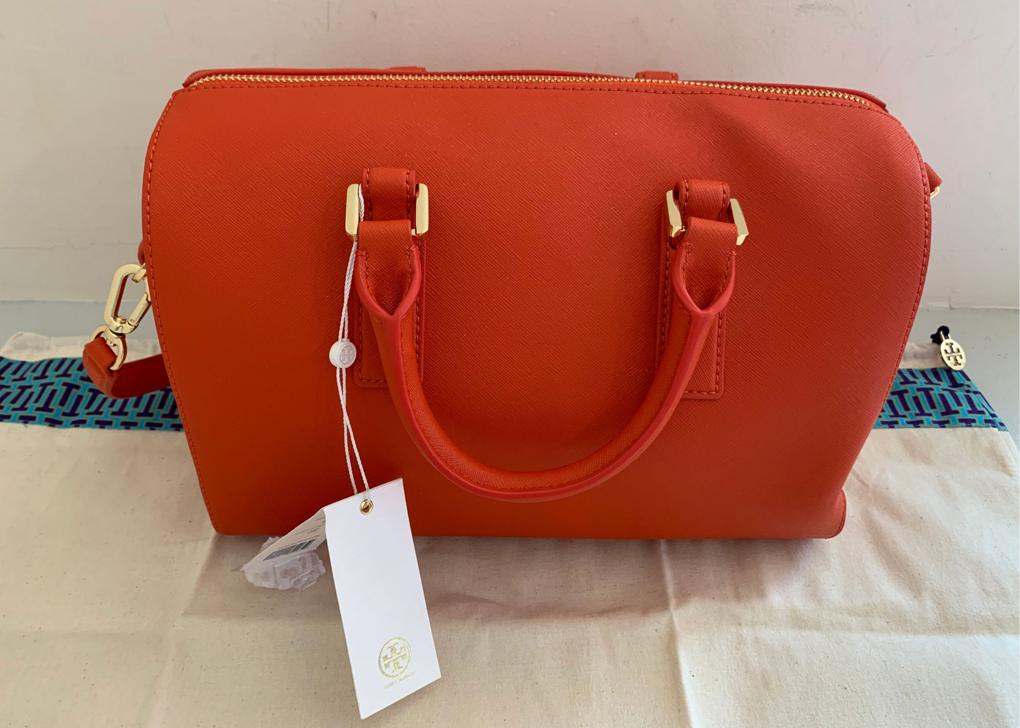 Tory-Burch-Emerson-2