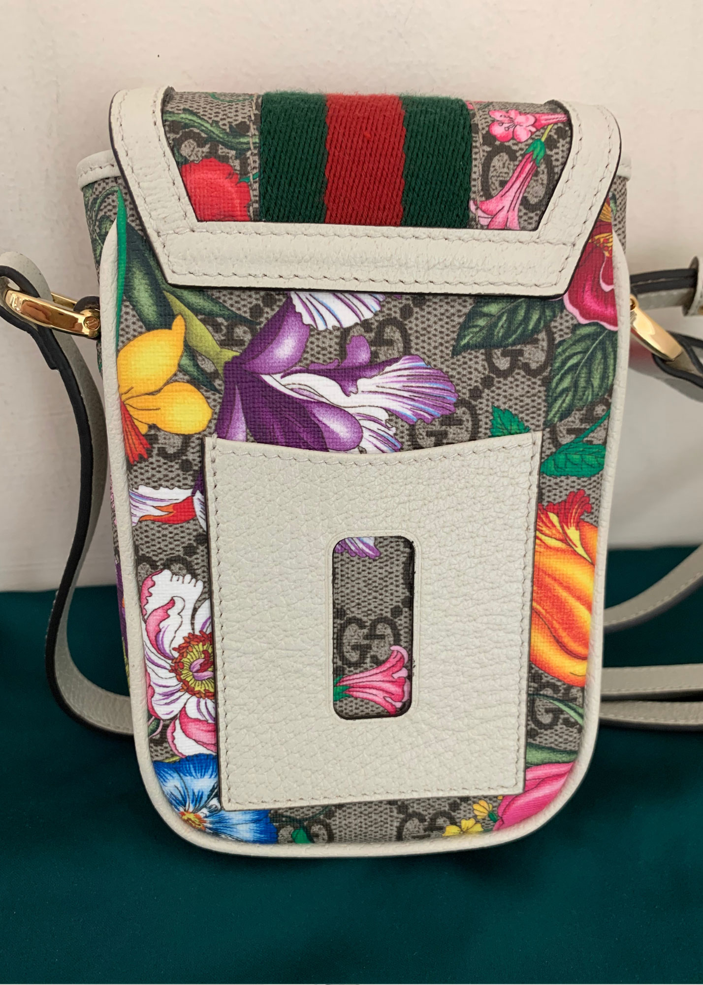 Gucci-Ophidia-Floral-Crossbody-3